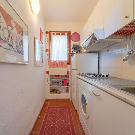 Coda Cavallo Villaggio Cala Paradiso Villino C4 سان تيودورو