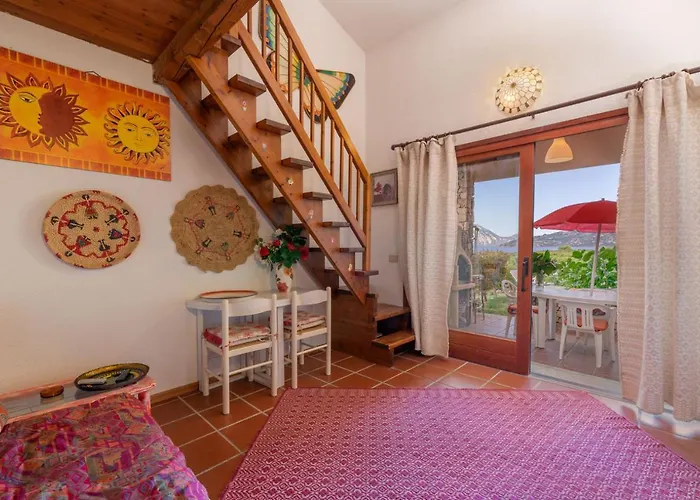 Coda Cavallo Villaggio Cala Paradiso Villino C4 度假居 *